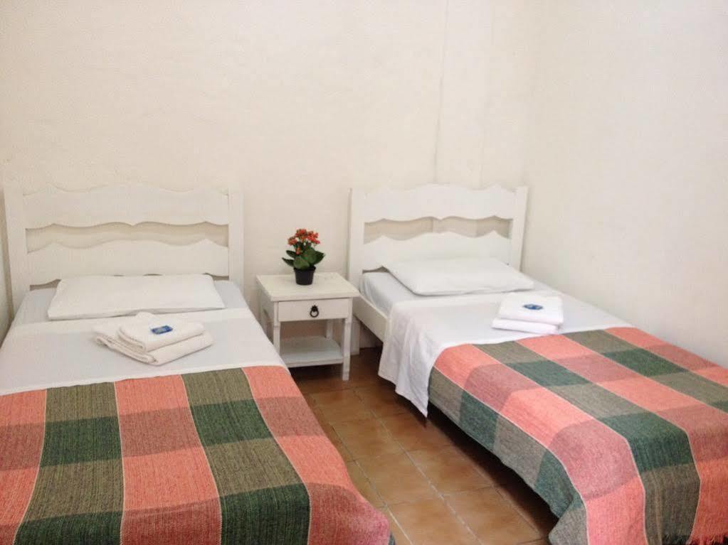 Hotel Girassol